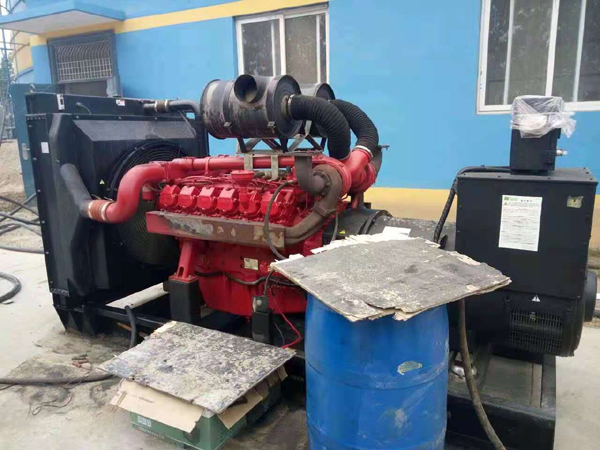 昌江关于柴油发电机组水箱污垢的产生与清理
