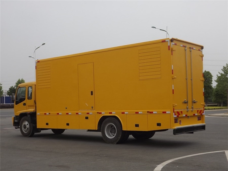 昌江租赁发电机-柴油发电机组机房烟管的布置与安装