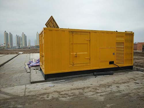 昌江合同中关于乙方责任导致工期延误的赔偿标准应该如何制定?